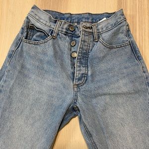 Sold❤️‼️Brandy Melville HIGH RISE JEANS ✨